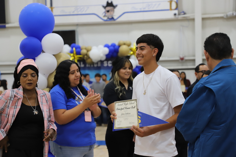 ahs honor roll recipient