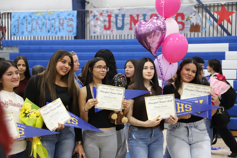 ahs honor roll recipients