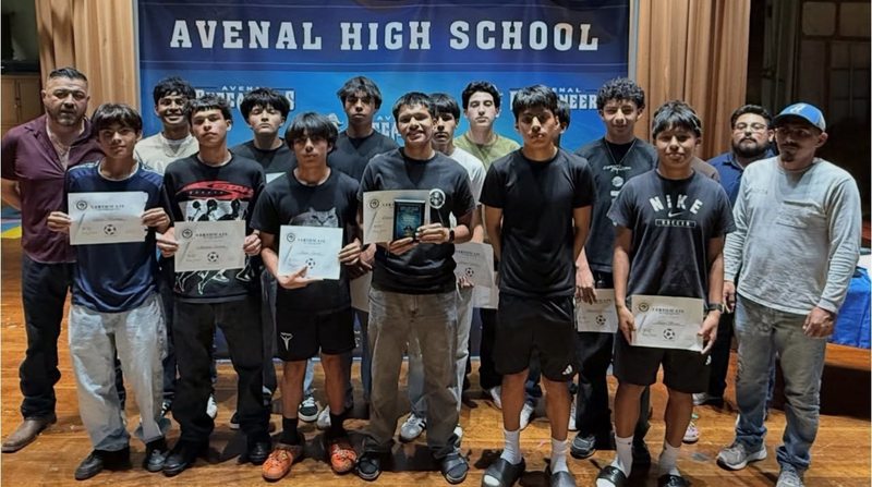 Ahs atheltes at awards ceremony