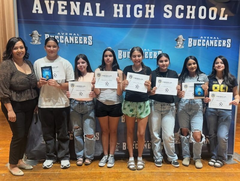 Ahs atheltes at awards ceremony