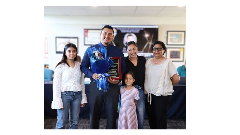 RSUSD Employee of the year recipient with family
