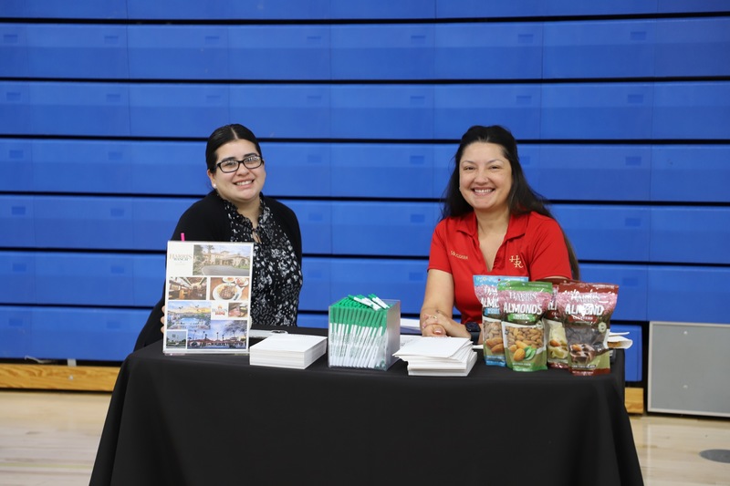 AHS Career Expo students and table leaders in the gym