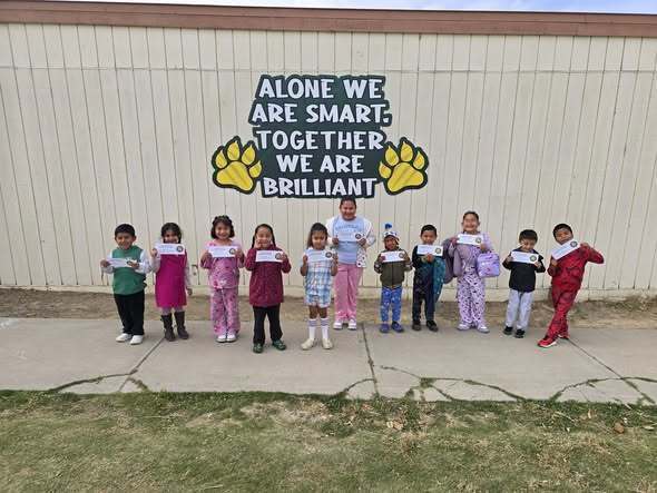 AES perfect attendance student winners