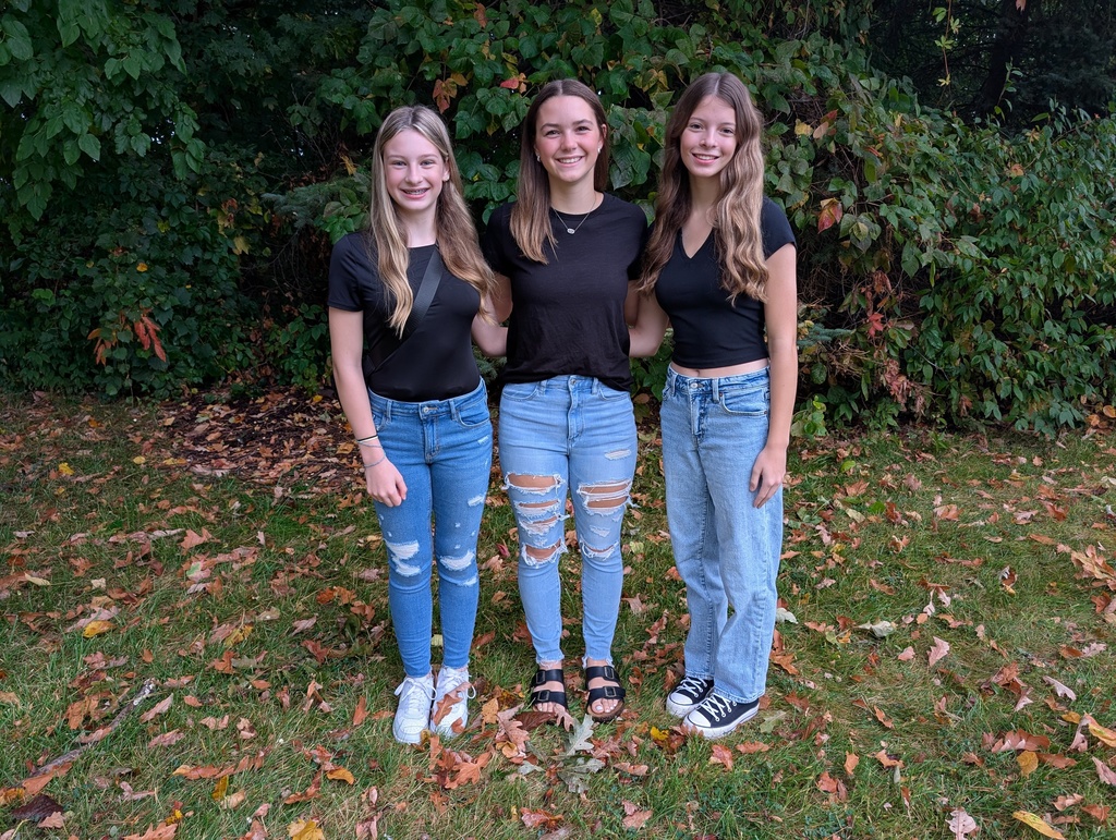 Freshman Mia Schultz, Sophomore Jesse Lynn Nowiski, and Junior Kylie Soper