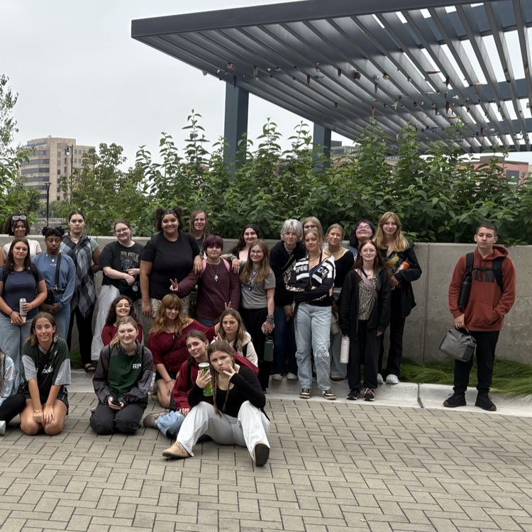 Art students at Art Prize.