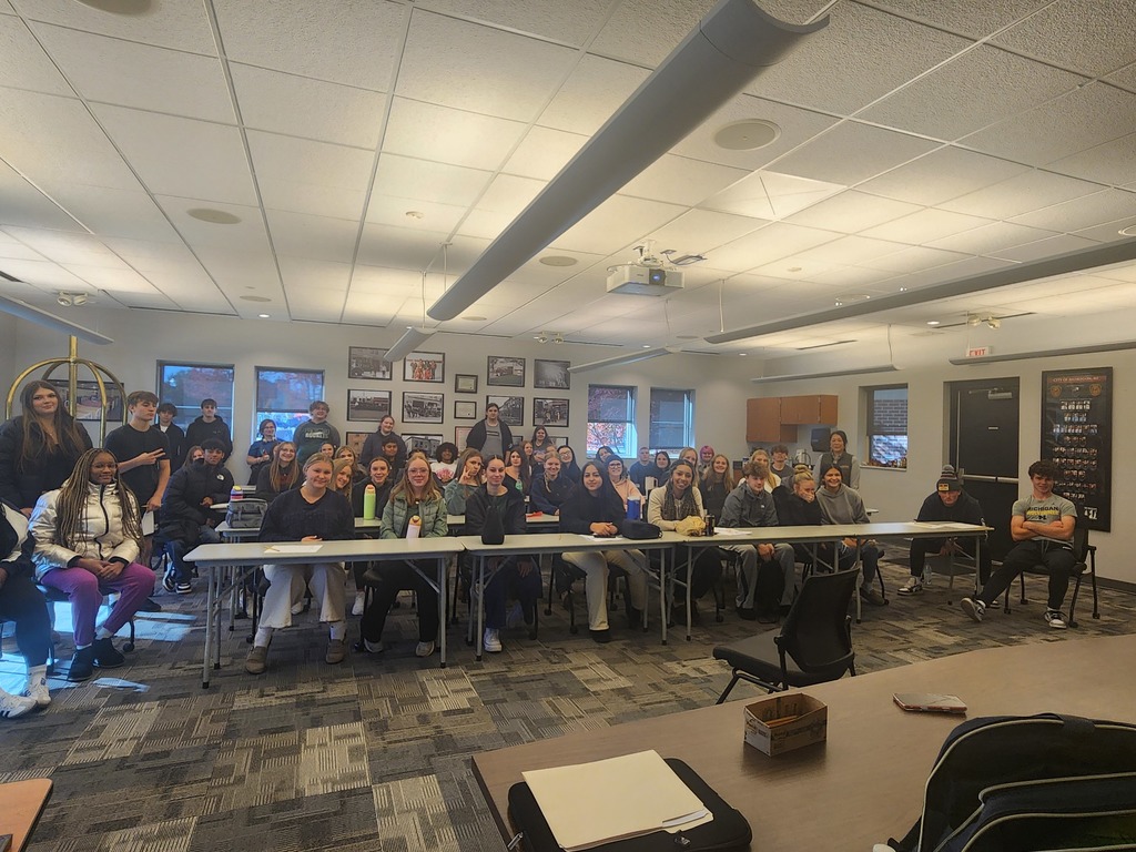 Criminal Justice Students at the Muskegon County Central Dispatch Center