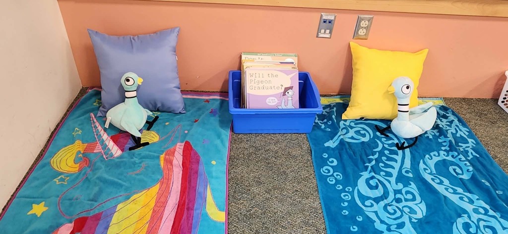 The pigeon with beach towels