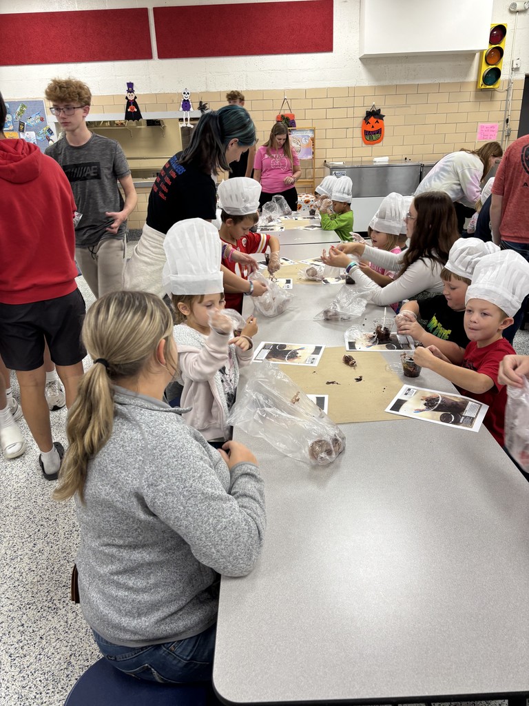 Making Dirt Pudding Cups