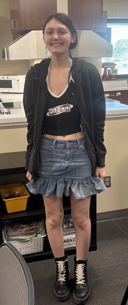 Recycled jeans into a skirt 