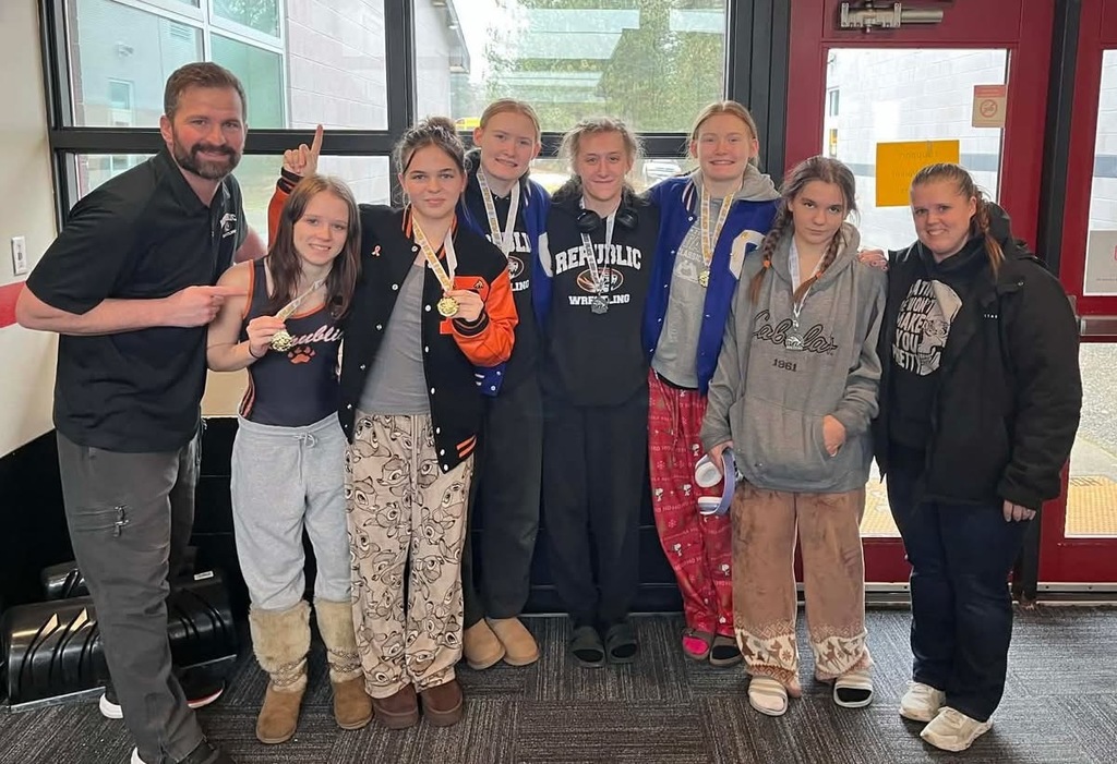 Girls Wrestling Team