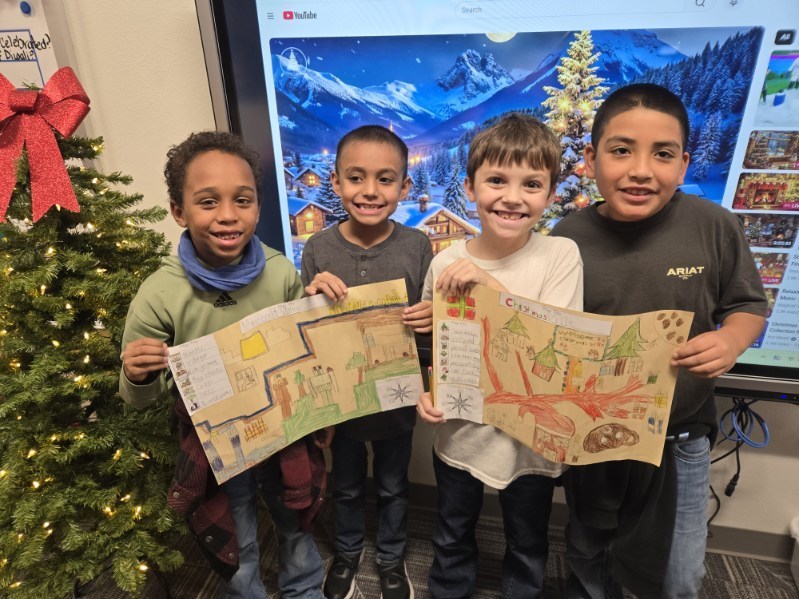 3rd graders learning about maps