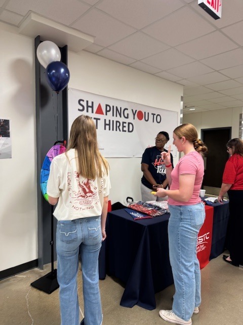 TSTC field trips for RHS juniors