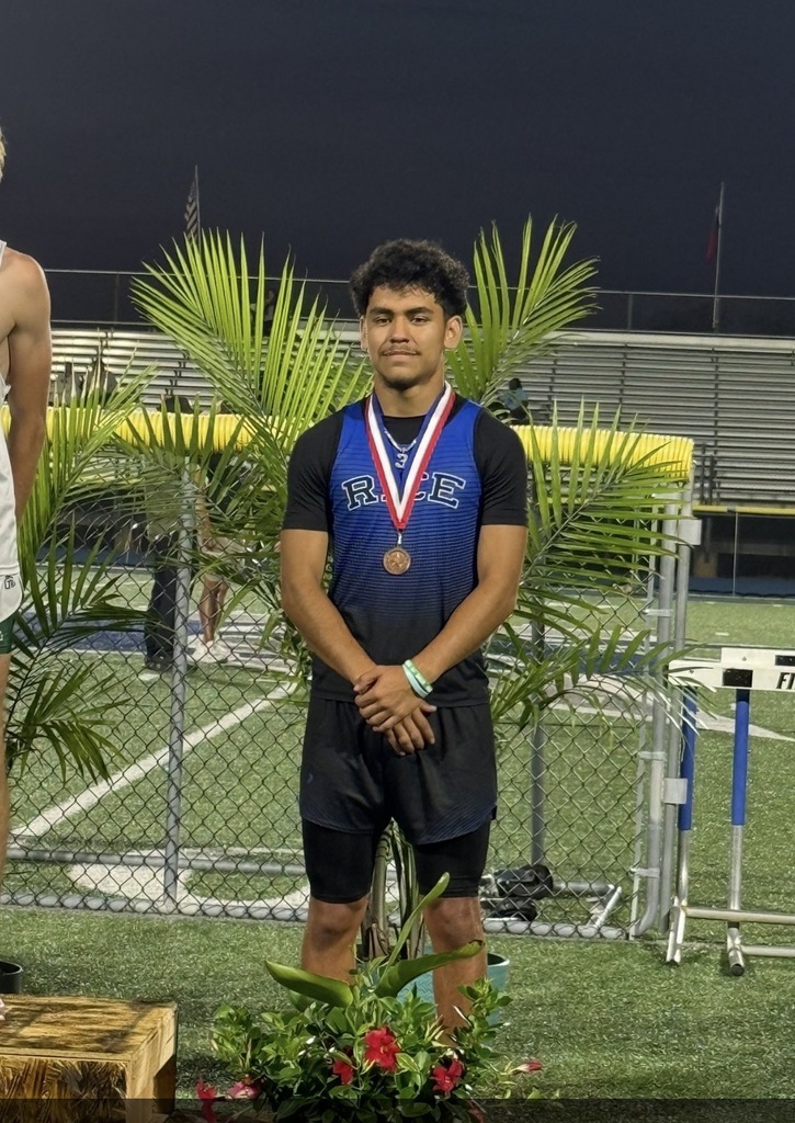 track athletes that advanced to area