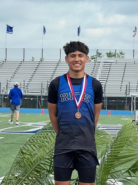 Track athletes that qualified for regionals