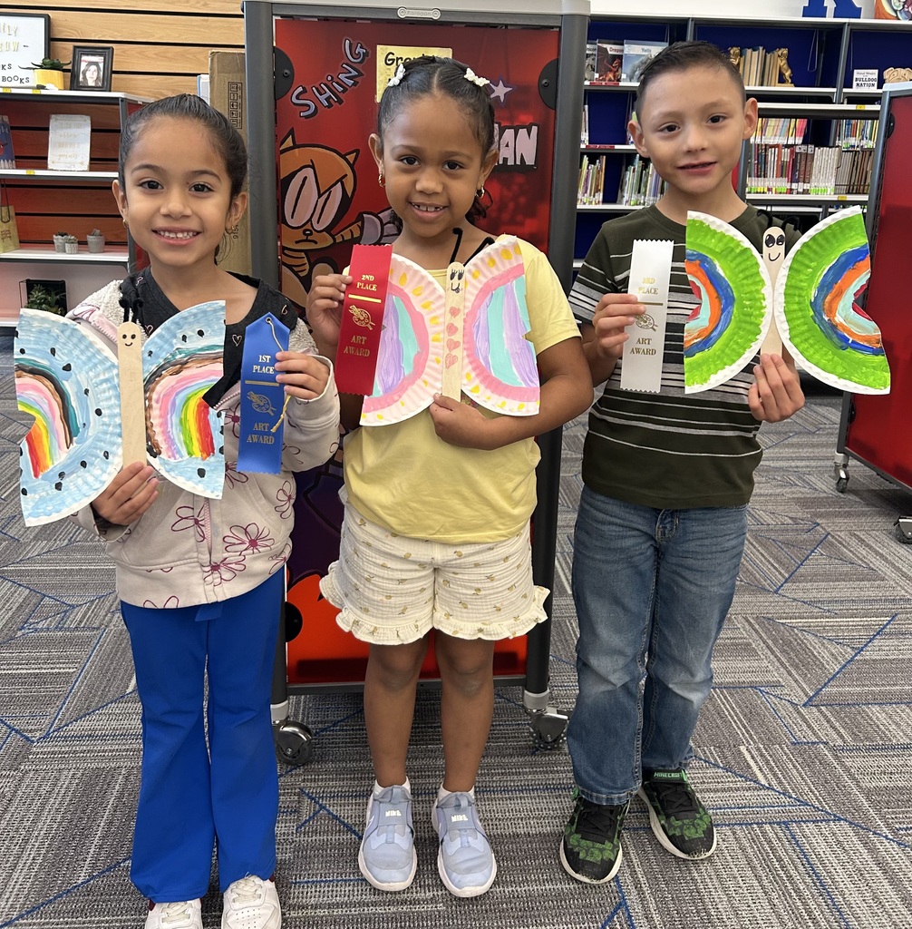 Pre-K art show winners