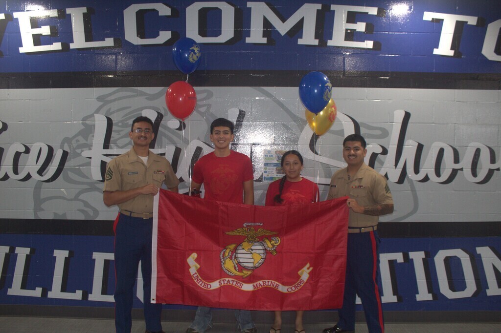 two students who enlisted in the military