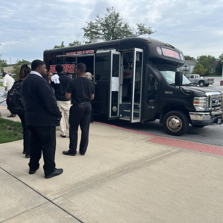 Food Truck at Southland College Prep