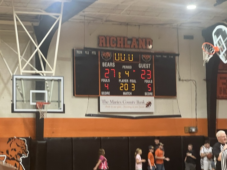 girls score 