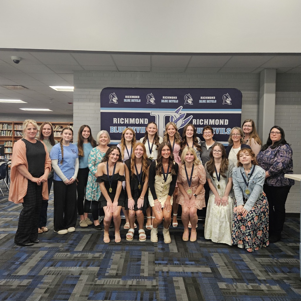 Image of the top ten with the board members