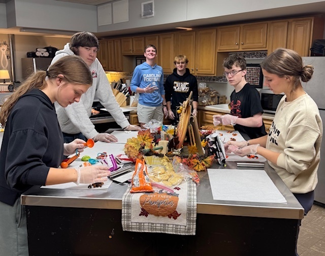 FCS students filling snack bags