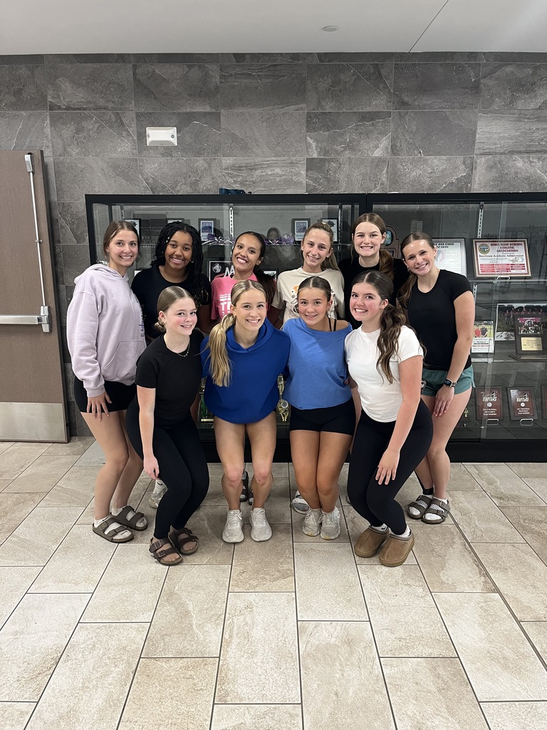 DANCE TEAM