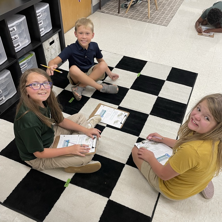 Studious students!