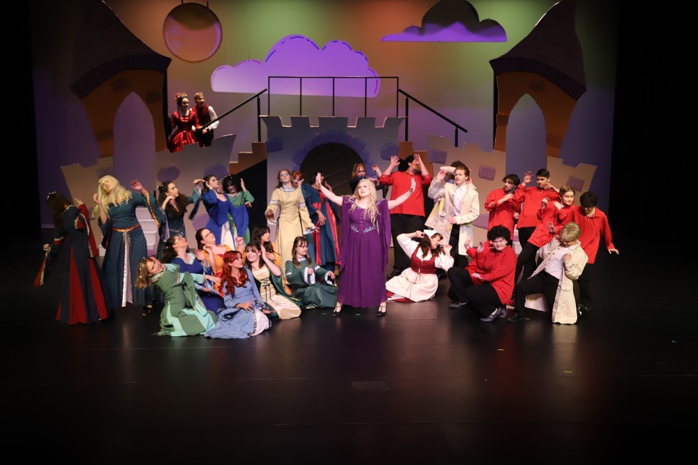 RHS students perform a song from Once Upon a Mattress