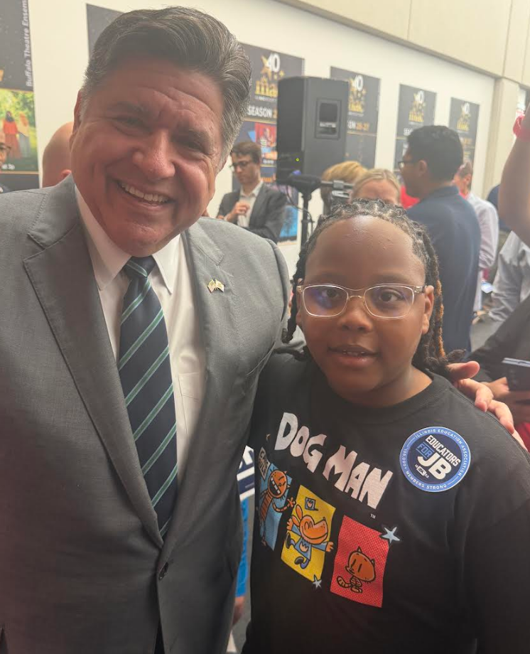 Pic with Governor 2