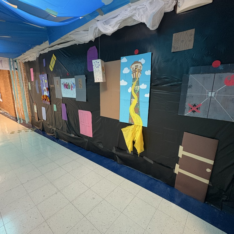 hallway decorations 