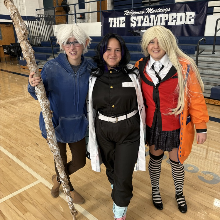HS students in costumes