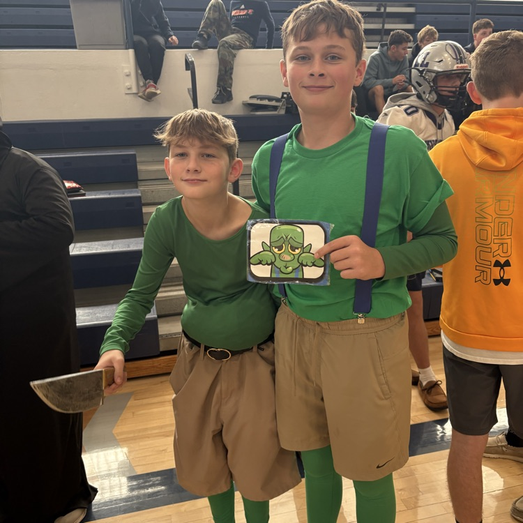 HS students in costumes