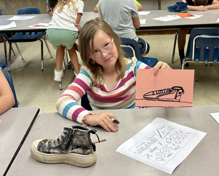 Drawing my own shoe.
