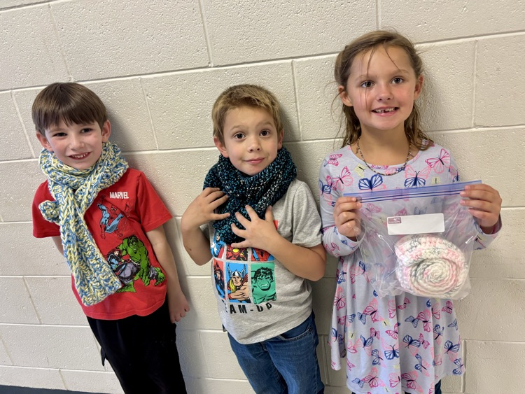 kids wearing scarves