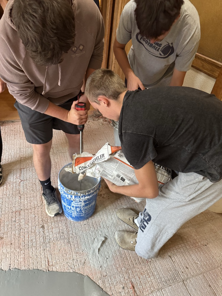 mixing self leveler