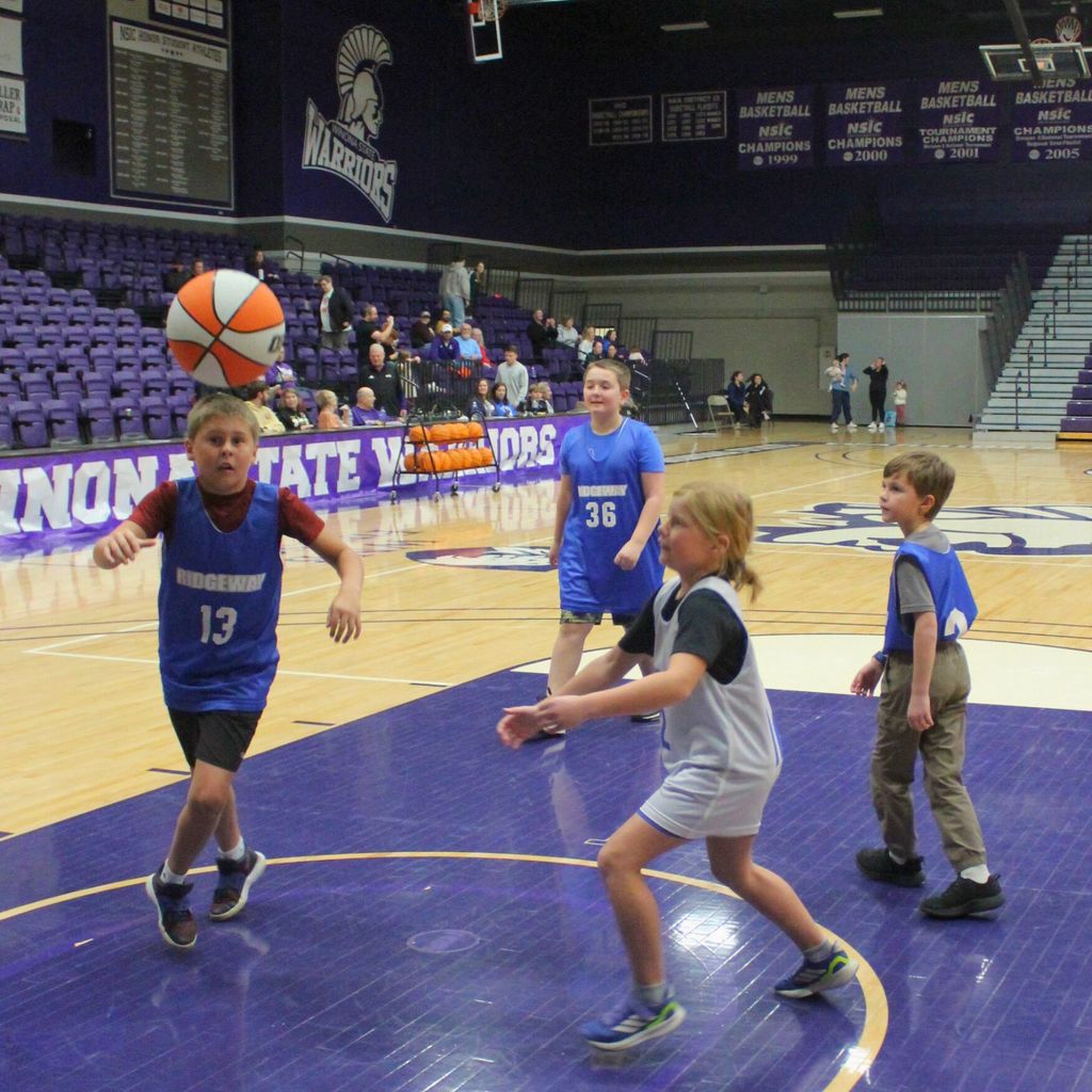 Ridgeway 2nd to 5th gr. basketball players scrimmaging