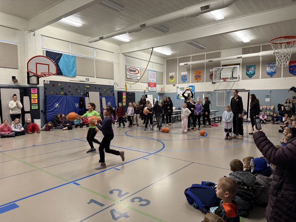 Ridgeway students dribbling