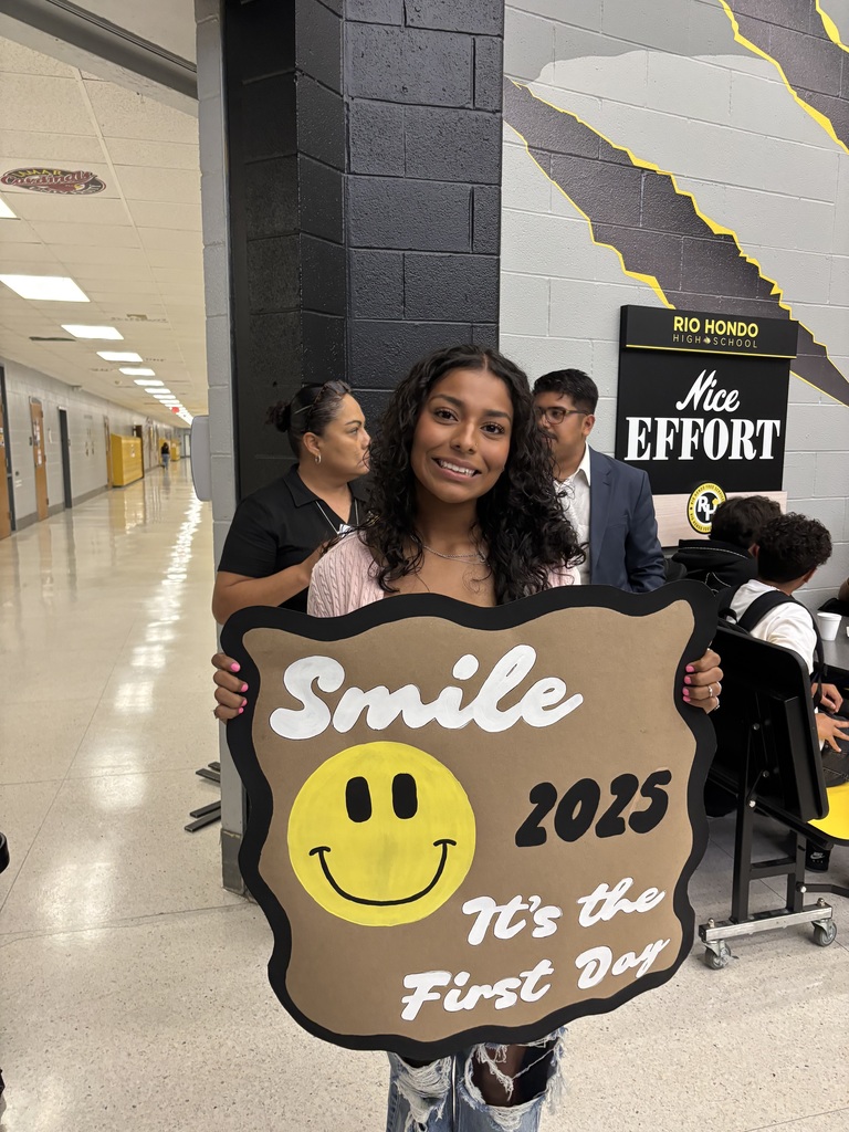 1st Day of School at RHHS