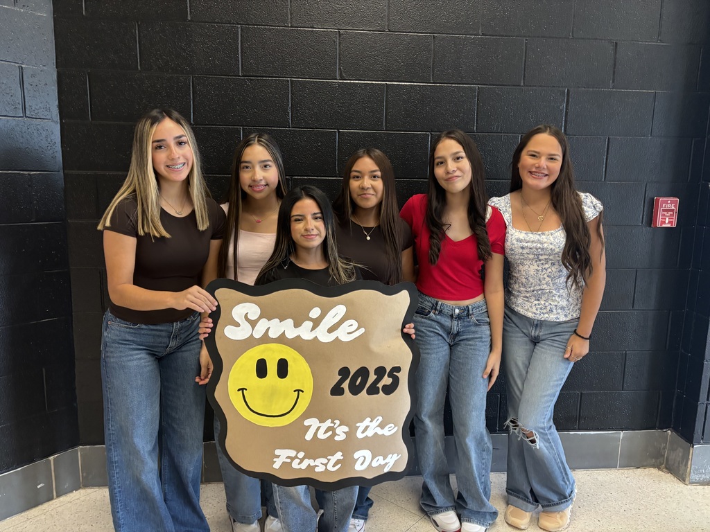 1st Day of School at RHHS