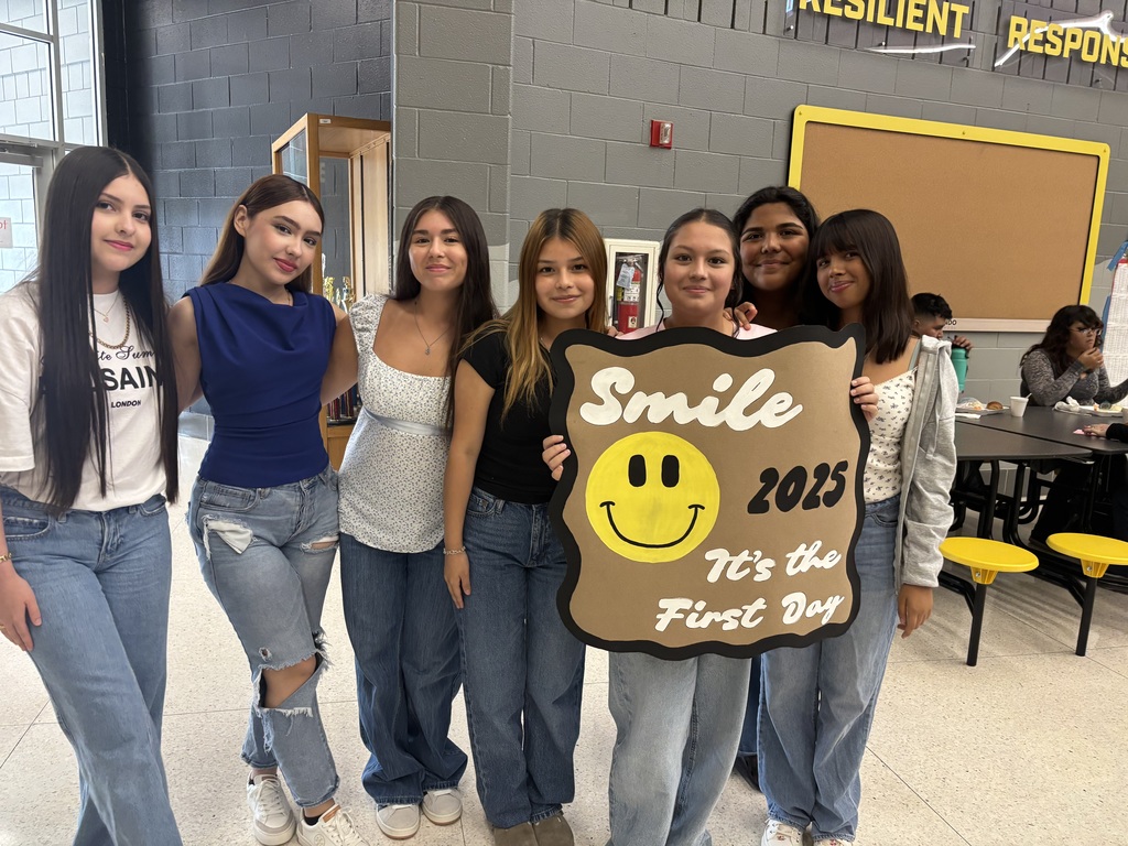 1st Day of School at RHHS