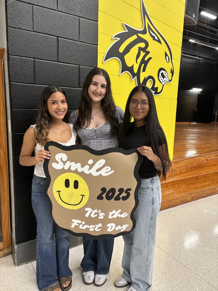 1st Day of School at RHHS