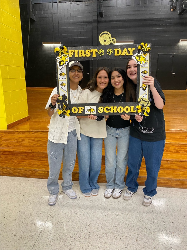 1st Day of School at RHHS