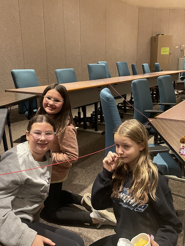 Our 6th grade students had a fantastic time at their Day of Play at JCC! They explored the importance of play and discovered how it supports brain development and learning—all while having fun together.