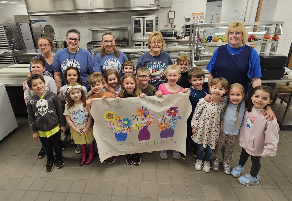 "Thank you bunches for all our lunches" Kindergarten showed their gratitude to our wonderful cafeteria staff this morning!
