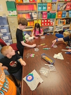 Eagle U students crafting and having fun!