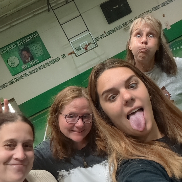 Silly Photo-Goose Chase