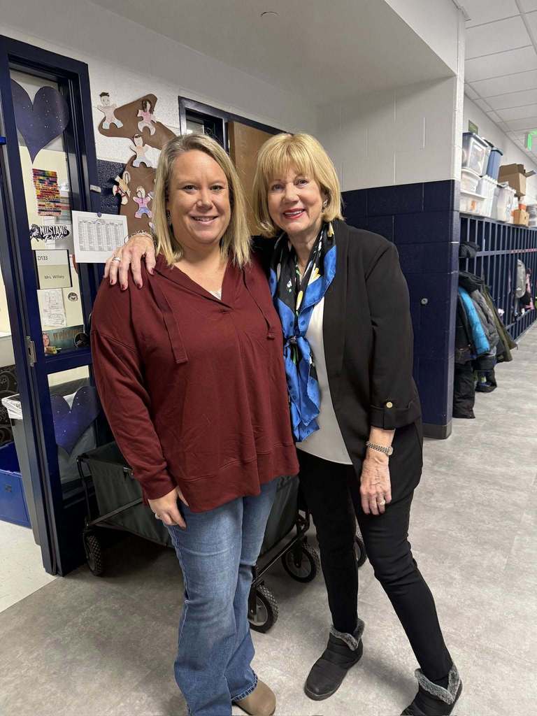 Janet Davies visits 5th Graders and learns about RVTV.