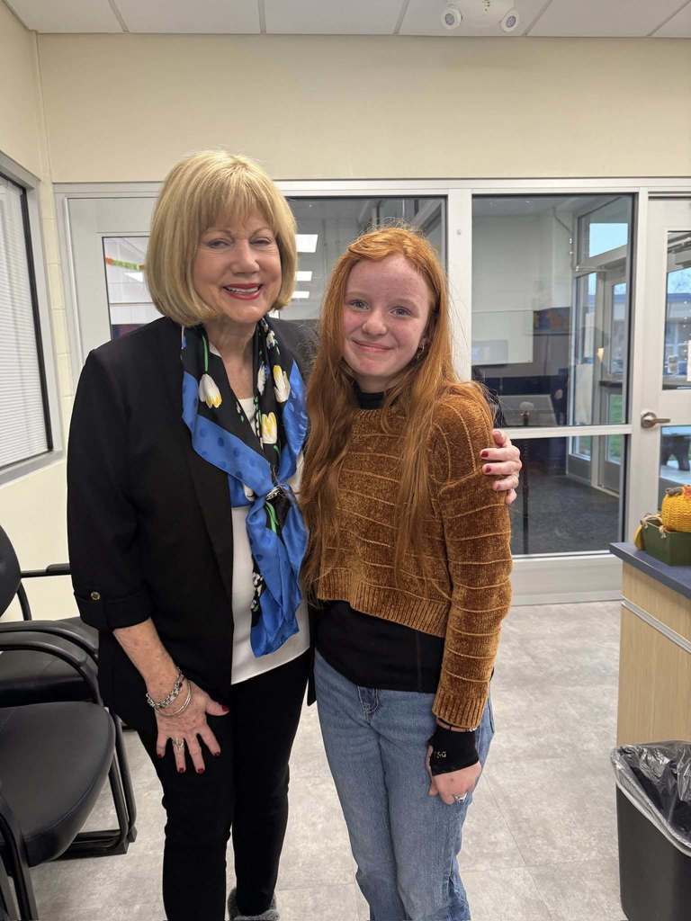 Janet Davies visits 5th Graders and learns about RVTV.