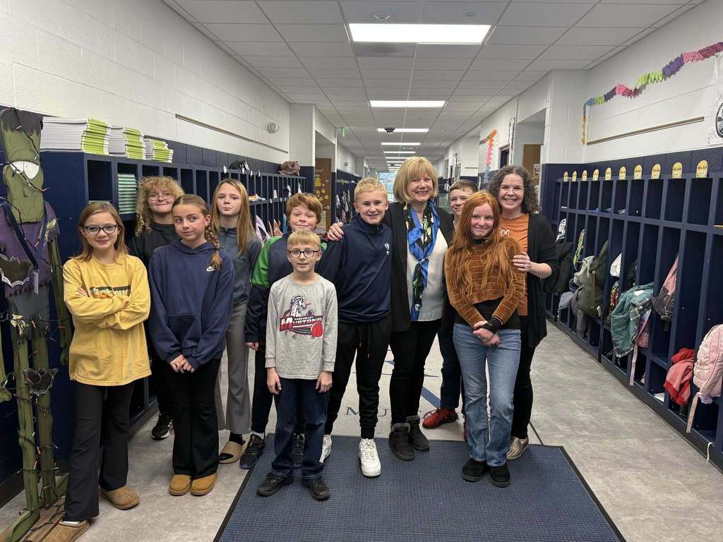 Janet Davies visits 5th Graders and learns about RVTV.