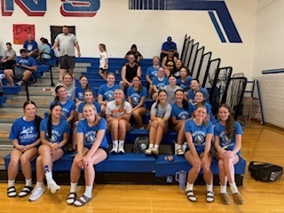 Varsity Volleyball Team supports JH volleyball