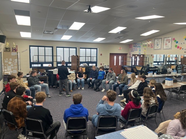 Hardin County Youth Leaders networking and working together on student leadership activities 